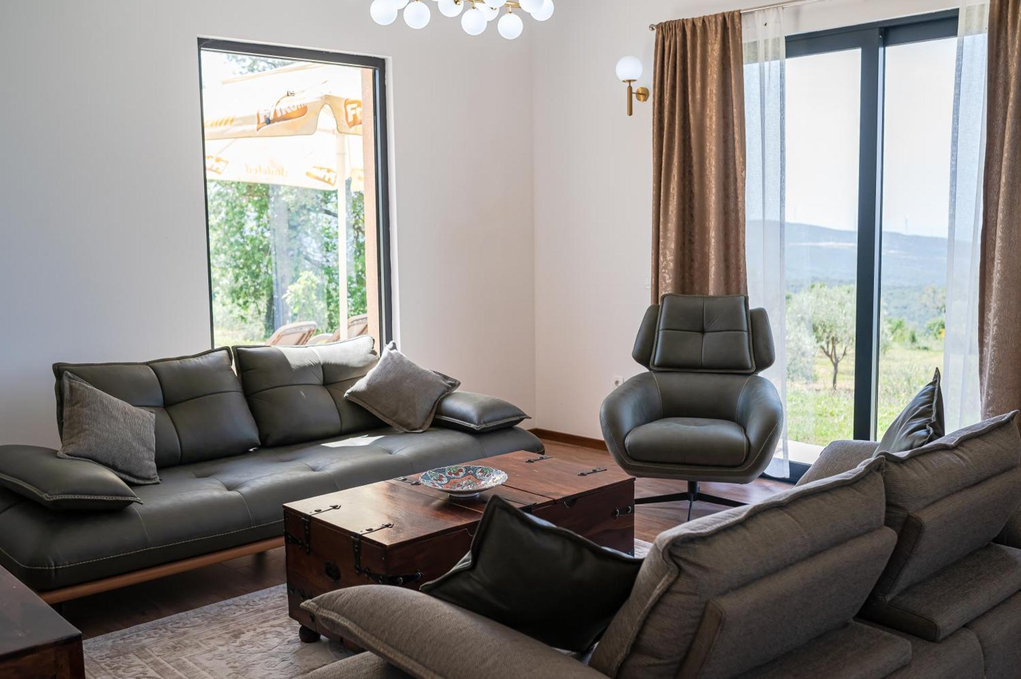 Country Home Dolac Bar Exterior photo